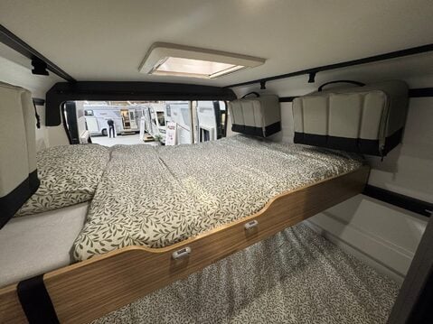 Pilote V630S Expression 2026 MODEL - SHOW PRICE THIS WEEK ONLY 8