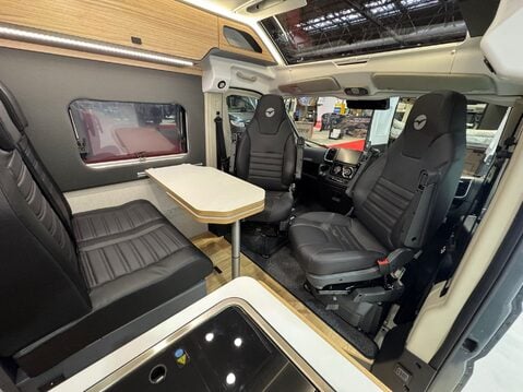Pilote V630S Expression 2026 MODEL - SHOW PRICE THIS WEEK ONLY 11