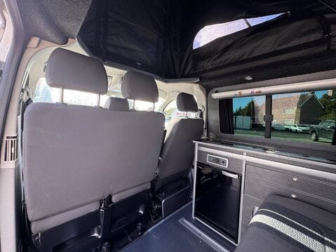 Volkswagen Transporter 16
