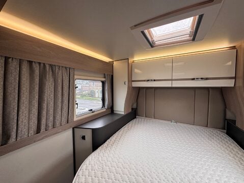 Swift Voyager 594 AWAITING PREPARATION 16