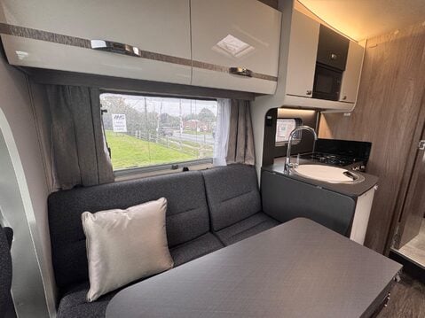 Swift Voyager 594 AWAITING PREPARATION 6