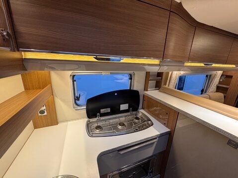 Burstner Ixeo IT 680 G AWAITING PREPARATION 13