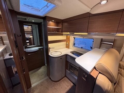 Burstner Ixeo IT 680 G AWAITING PREPARATION 11