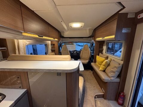 Burstner Ixeo IT 680 G AWAITING PREPARATION 29