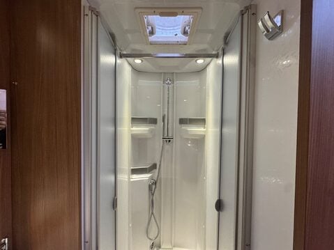 Burstner Ixeo IT 680 G AWAITING PREPARATION 25