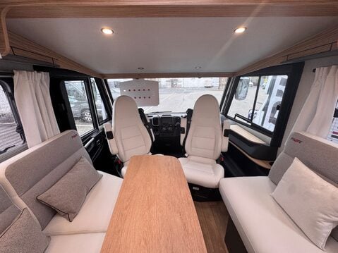 Pilote G720FC Selection AWAITING PREPARATION 27