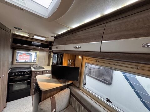 Autosleeper Nuevo 12