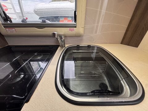 Autosleeper Nuevo 28