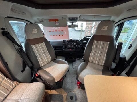 Autosleeper Nuevo 42