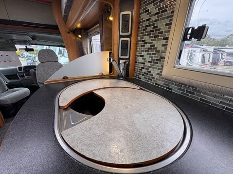 Auto-Trail Mohawk AWAITING PREPARATION 22