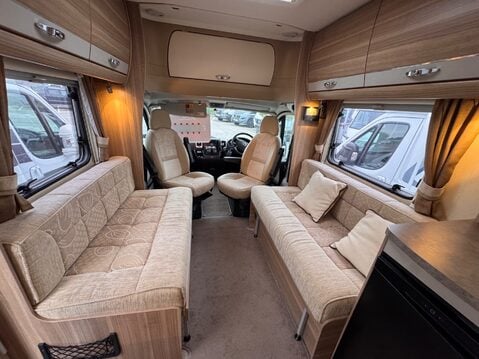 Bessacarr E450 AWAITING PREPARATION 32