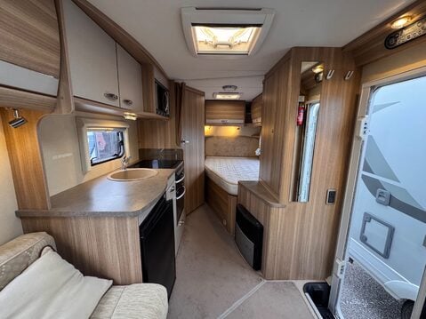 Bessacarr E450 AWAITING PREPARATION 7