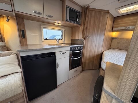 Bessacarr E450 AWAITING PREPARATION 9