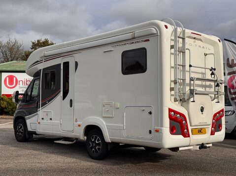 Auto-Trail Apache 632 AWAITING PREPARATION 11