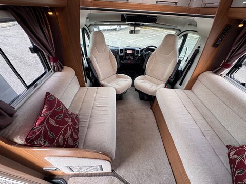 Auto-Trail Apache 632 AWAITING PREPARATION 31