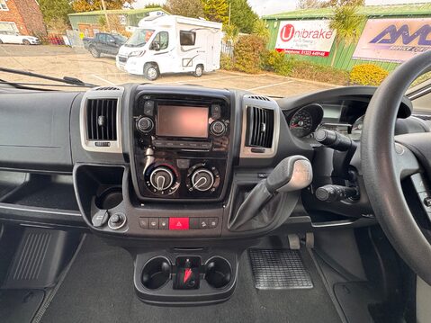 Auto-Trail Apache 632 AWAITING PREPARATION 35