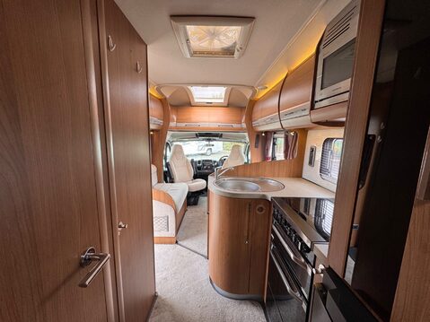 Auto-Trail Apache 632 AWAITING PREPARATION 4