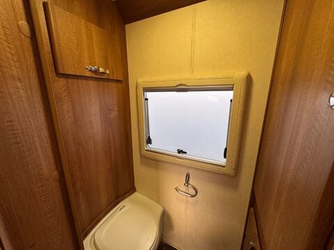 Auto-Sleepers Worcester 27