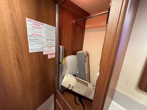 Auto-Sleepers Worcester 30