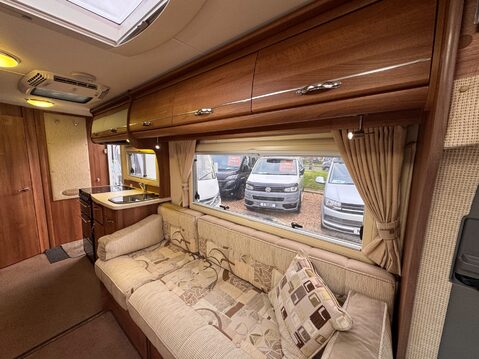 Auto-Sleepers Worcester 16