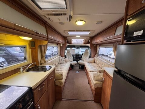 Auto-Sleepers Worcester 33