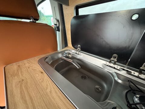 Volkswagen Transporter 23