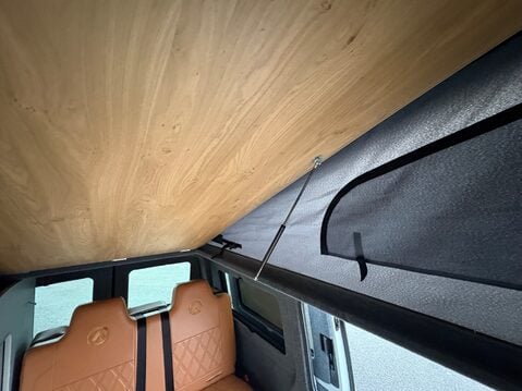 Volkswagen Transporter 37