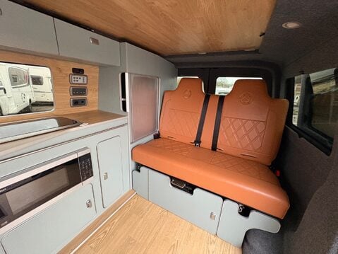 Volkswagen Transporter 3