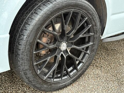 Volkswagen Transporter 16