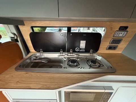 Volkswagen Transporter 19