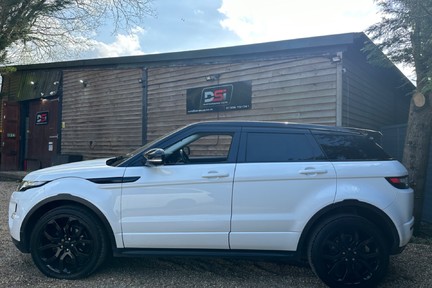 Land Rover Range Rover Evoque SD4 DYNAMIC - 360 CAMERA - PAN ROOF - MERIDIAN 5