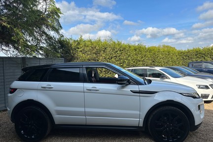 Land Rover Range Rover Evoque SD4 DYNAMIC - 360 CAMERA - PAN ROOF - MERIDIAN 9