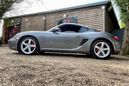 Porsche Cayman 3.4 987 S 2dr 4