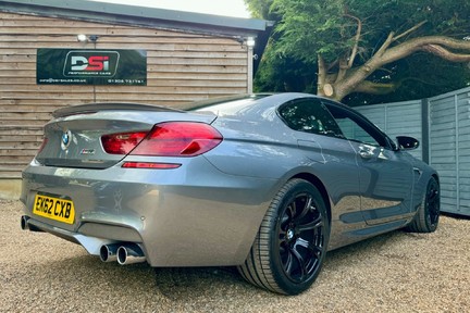 BMW M6 4.4 V8 DCT Euro 5 (s/s) 2dr 8