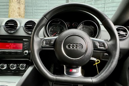 Audi TT 1.8 TFSI S line Euro 5 3dr 12