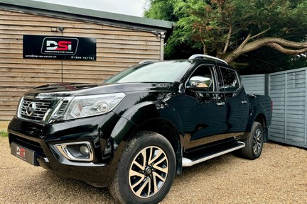 Nissan Navara 2.3 dCi Tekna Auto 4WD Euro 6 4dr 3