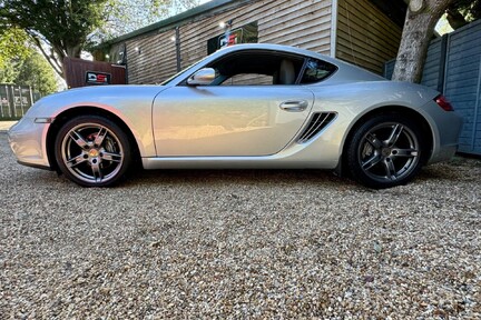 Porsche Cayman 2.7 987 Tiptronic S 2dr 4