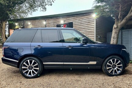 Land Rover Range Rover 4.4 SD V8 Autobiography Auto 4WD Euro 5 5dr 5