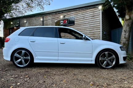 Audi S3 2.0 TFSI Black Edition Sportback quattro Euro 5 5dr 4