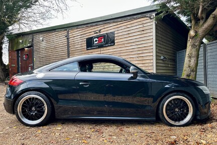 Audi TT 2.0 TFSI quattro Euro 5 3dr 9