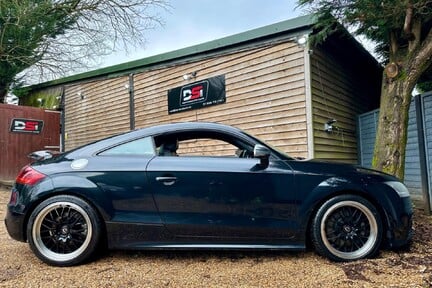 Audi TT 2.0 TFSI quattro Euro 5 3dr 7