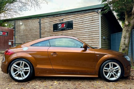 Audi TT 2.0 TFSI S line Euro 5 (s/s) 3dr 5