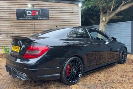 Mercedes-Benz C Class 6.3 C63 V8 AMG Edition 125 SpdS MCT Euro 5 2dr 8