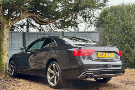 Audi A5 2.0 TDI Black Edition S Tronic quattro Euro 5 (s/s) 2dr 4