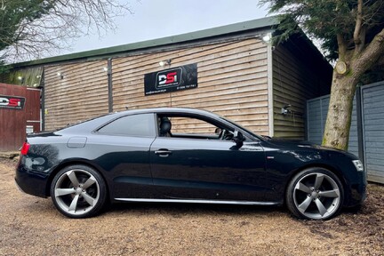 Audi A5 2.0 TDI Black Edition S Tronic quattro Euro 5 (s/s) 2dr 6