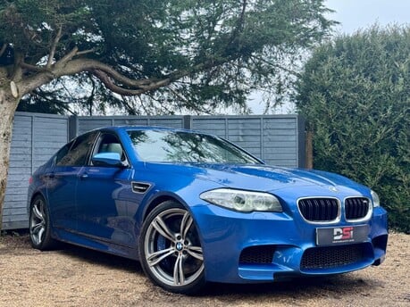 BMW M5 4.4 V8 DCT Euro 5 (s/s) 4dr