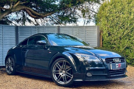 Audi TT 2.0 TFSI Black Edition S Tronic quattro Euro 5 (s/s) 3dr