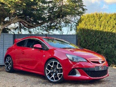 Vauxhall Astra GTC 2.0T VXR Euro 5 (s/s) 3dr