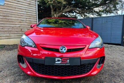 Vauxhall Astra GTC 2.0T VXR Euro 5 (s/s) 3dr 2