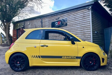 Abarth 595 1.4 T-Jet Competizione Euro 6 3dr 8